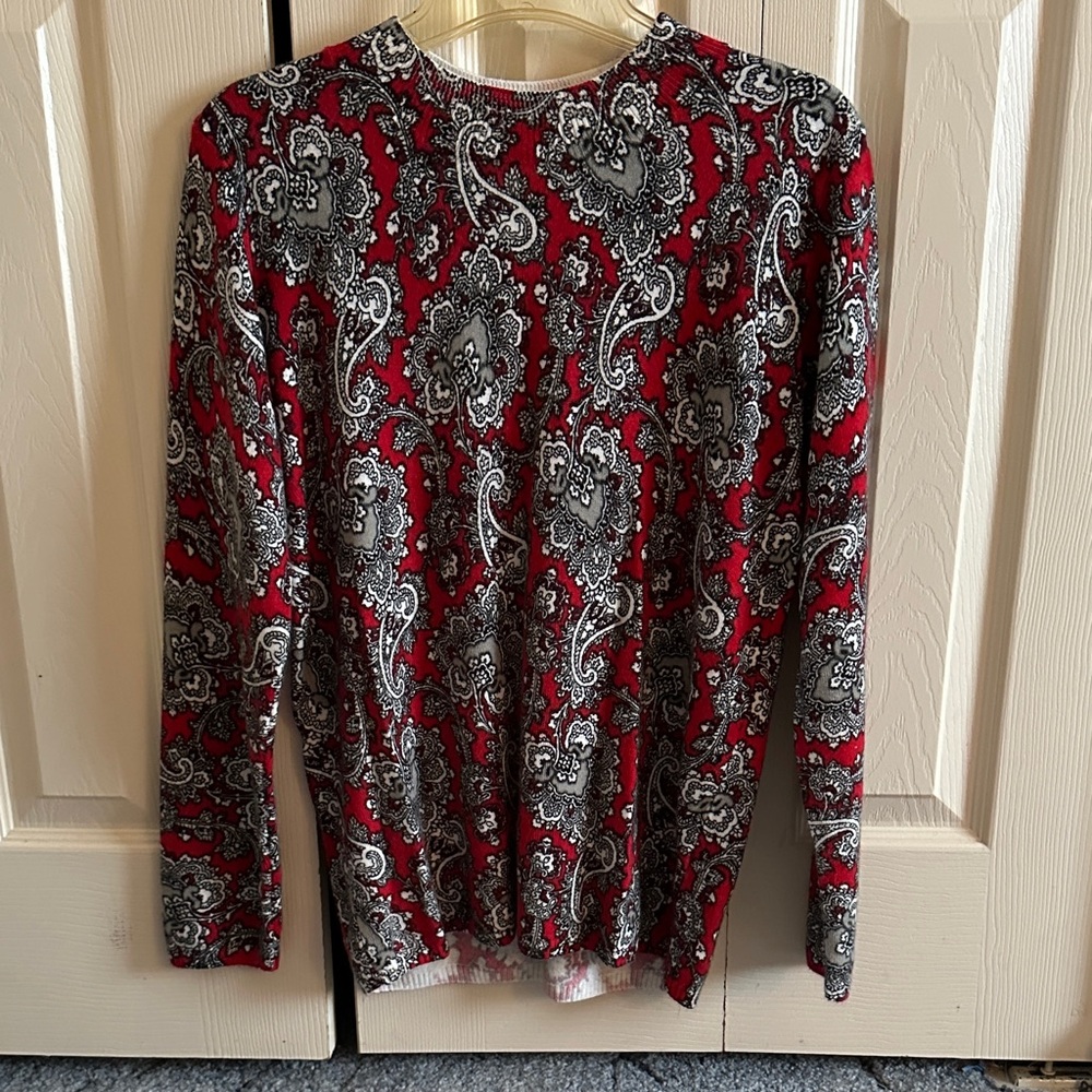 Kim Rogers Elegant Red and Black Paisley Sweater